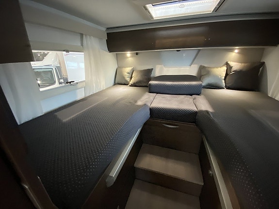 Adria Matrix Supreme 670 DL Mercedes Benz/Automat/ALDE/2027 7 of 25