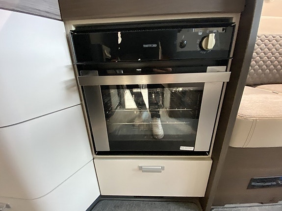Adria Matrix Supreme 670 DL Mercedes Benz/Automat/ALDE/2027 14 of 25