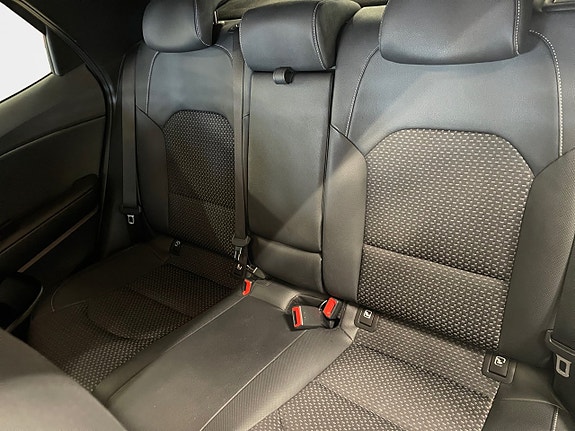Kia XCeed 13 of 15