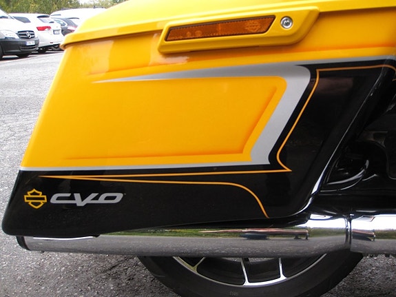 Harley-Davidson STREET GLIDE cvo 7 of 11