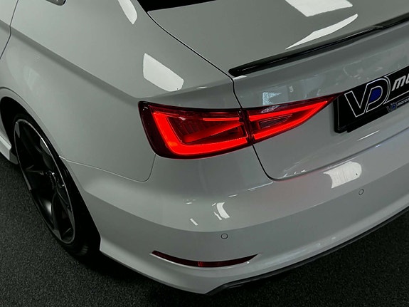 Audi A3 9 of 22