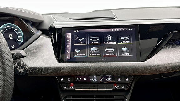 Audi e-tron 9 of 18