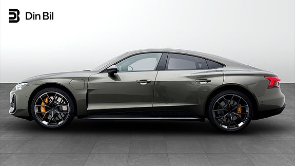 Audi e-tron 2 of 18