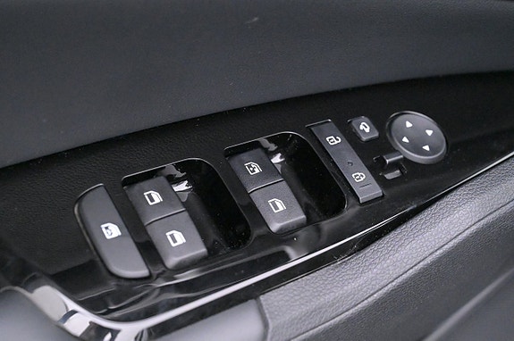 Kia Sportage 10 of 27