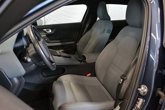 Polestar 2 6 of 14