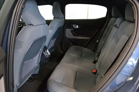 Polestar 2 9 of 14