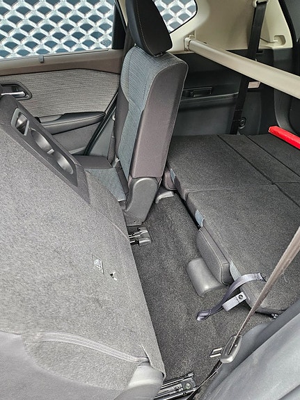 Nissan X-Trail 28 of 30