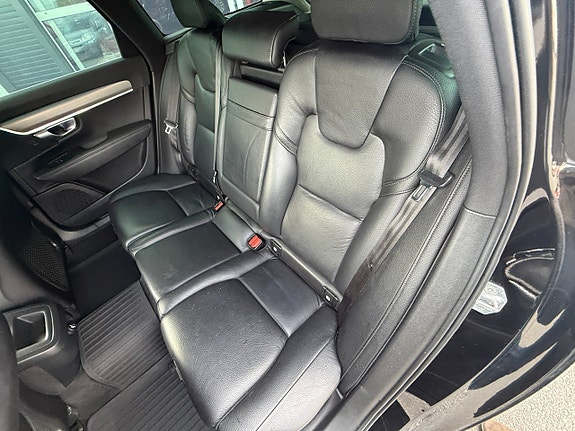 Volvo V90 10 of 16