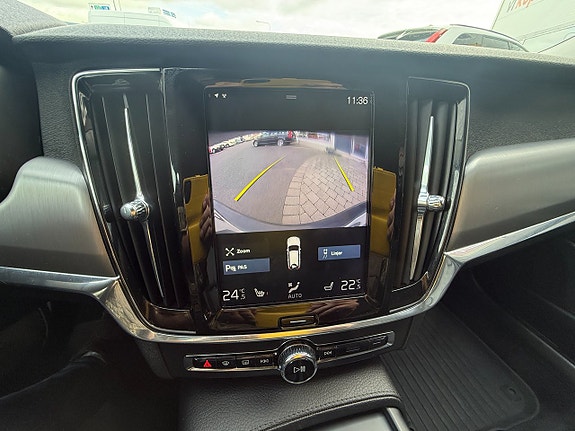 Volvo V90 15 of 16