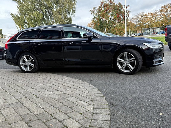 Volvo V90 3 of 16