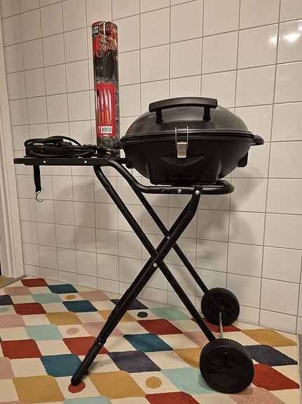 Product image 1 of 8