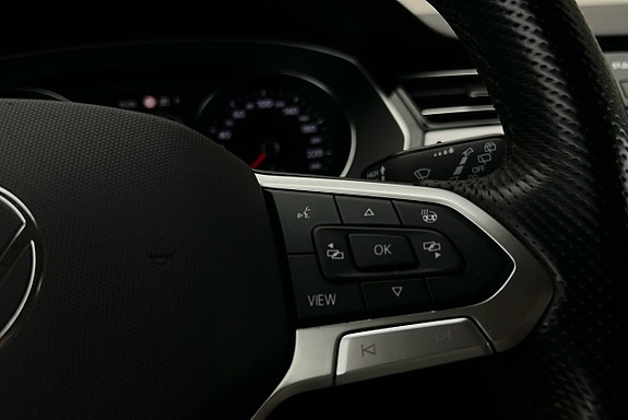 Volkswagen Passat 26 of 26