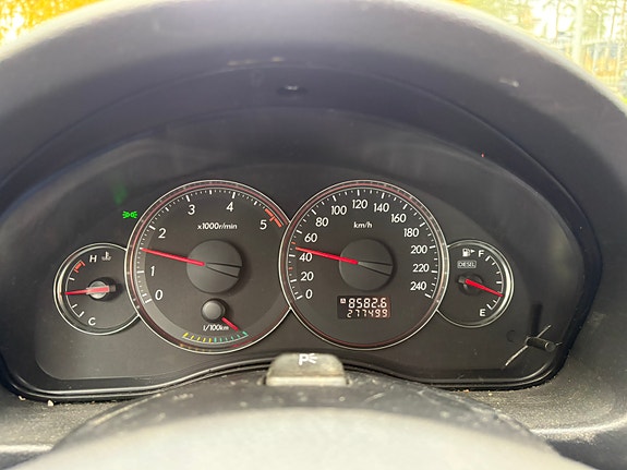 Subaru Outback 5 of 9