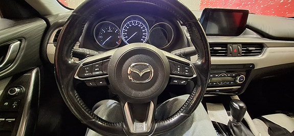 Mazda 6 3 of 5