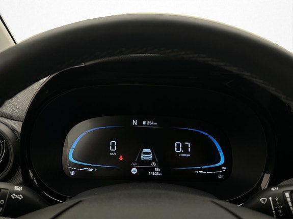 Hyundai i10 16 of 29