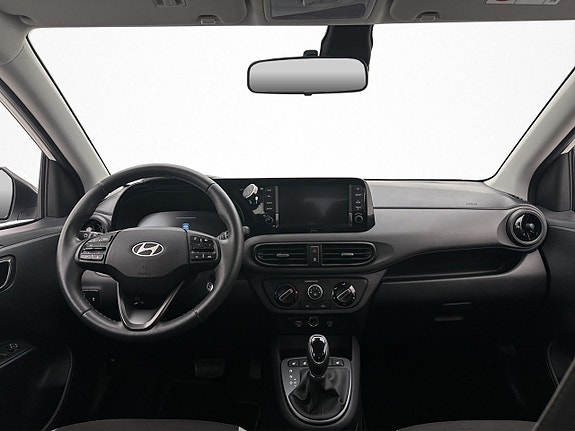 Hyundai i10 12 of 29