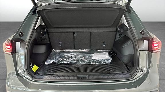 Volkswagen Tiguan 12 of 13