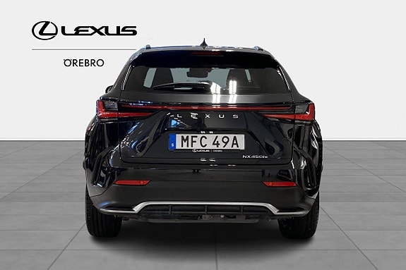 Lexus NX450h+ 4 of 10