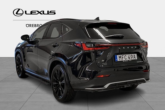 Lexus NX450h+ 3 of 10