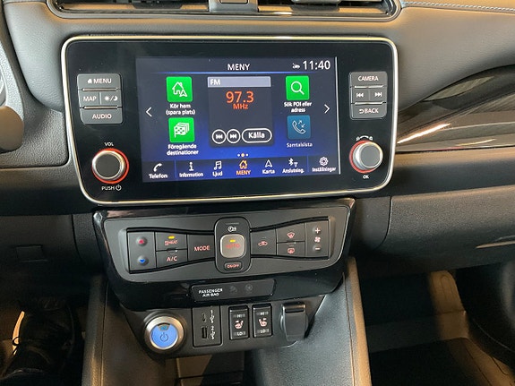 Nissan Leaf 9 of 12