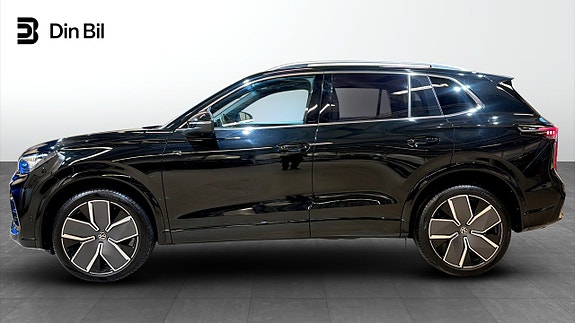 Volkswagen Tiguan 2 of 23