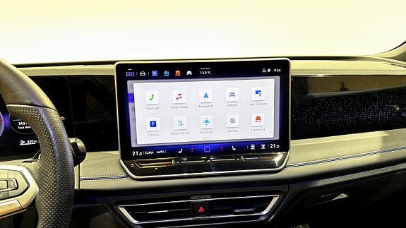 Volkswagen Tiguan 10 of 23