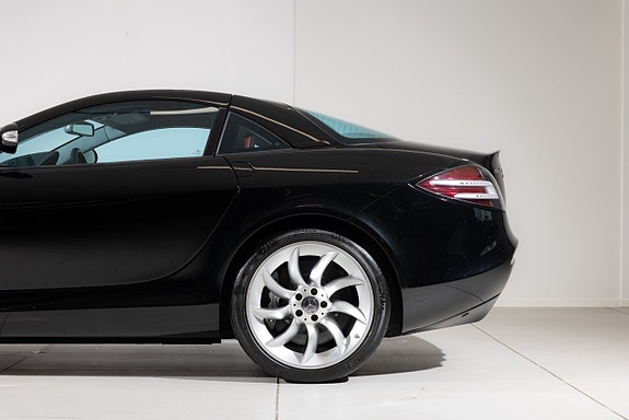 Mercedes-Benz SLR McLaren 5 of 20