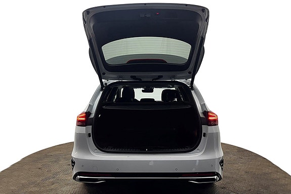 Kia Ceed 8 of 30