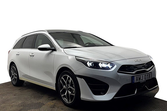 Kia Ceed 4 of 30