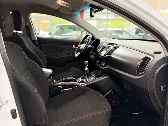 Kia Sportage 10 of 18