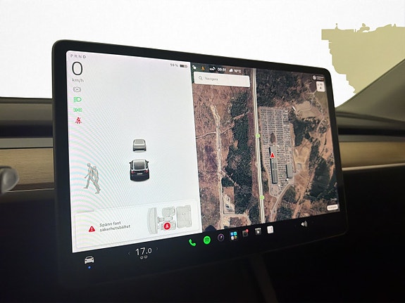 Tesla Model Y 19 of 30