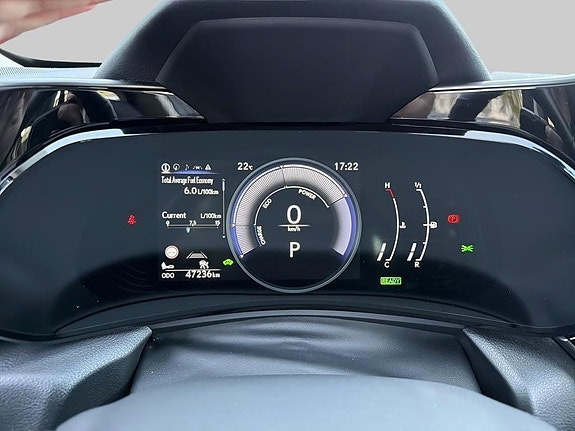 Lexus NX350h 12 of 14