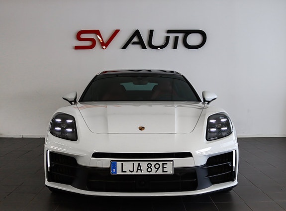 Porsche Panamera 4S 2 of 30