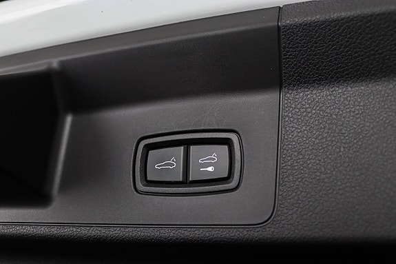 Porsche Panamera 4S 29 of 30
