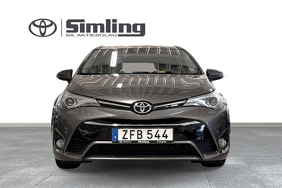 Toyota Avensis 6 of 11