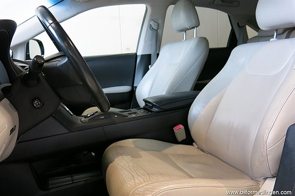 Lexus RX450h 7 of 20