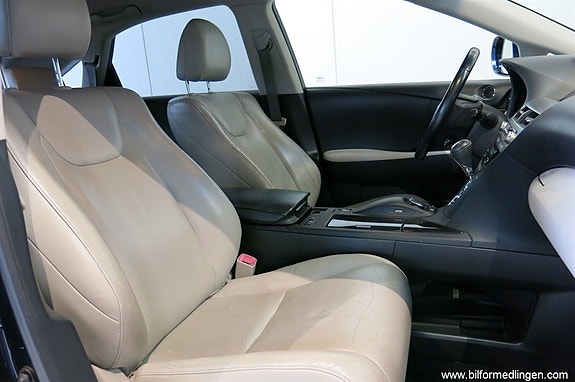 Lexus RX450h 10 of 20