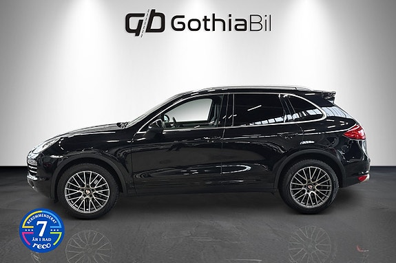 Porsche Cayenne 8 of 20