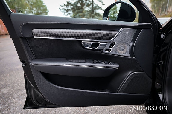 Volvo V90 11 of 19
