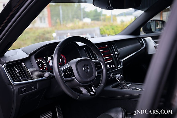 Volvo V90 9 of 19