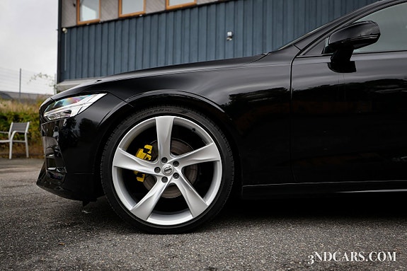 Volvo V90 7 of 19