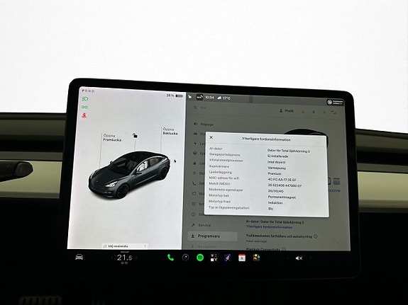 Tesla Model 3 29 of 30