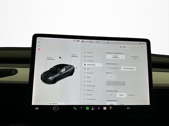 Tesla Model 3 28 of 30