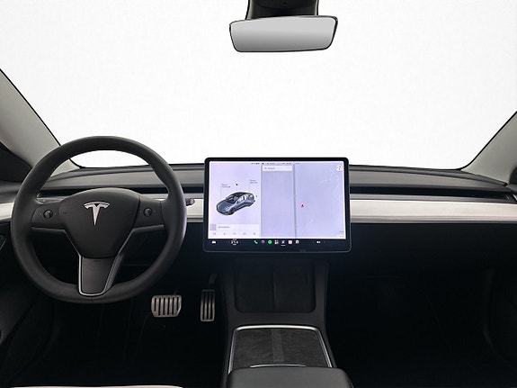 Tesla Model 3 16 of 30