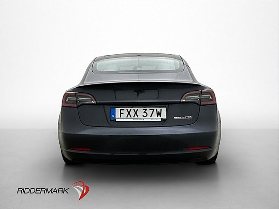 Tesla Model 3 9 of 30