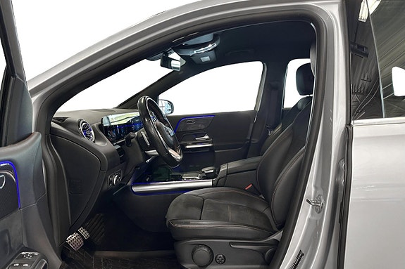 Mercedes-Benz B200 d 8 of 29