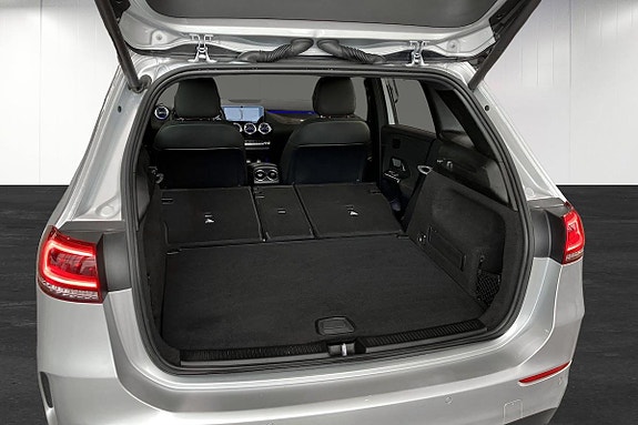 Mercedes-Benz B200 d 23 of 29
