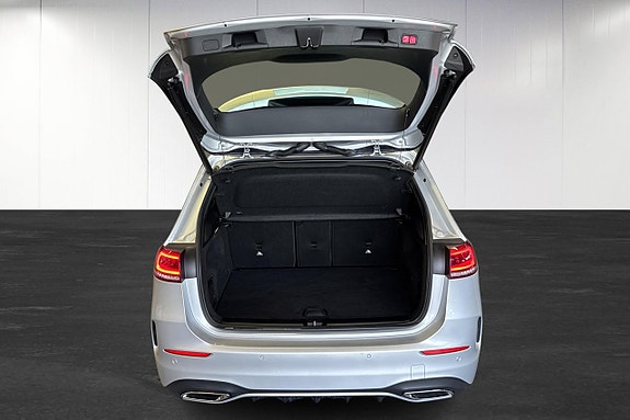 Mercedes-Benz B200 d 22 of 29