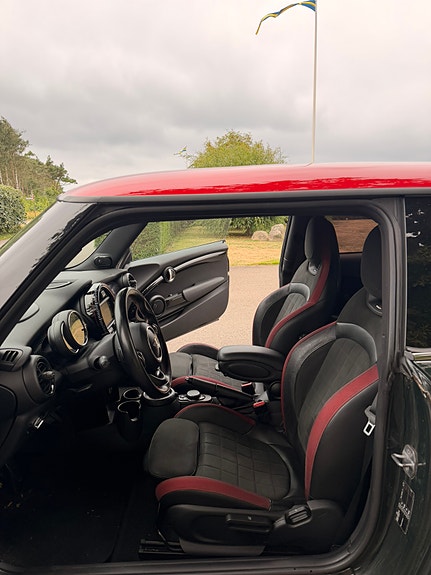 MINI John Cooper Works 11 of 14