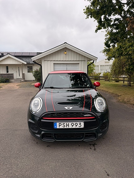 MINI John Cooper Works 2 of 14